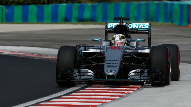 Hamilton gana en Hungría y es nuevo líder del Mundial