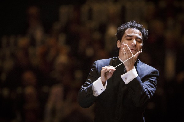 L'Orquestra Simfònica SWR Stuttgart torna al Palau de la Música sota la batuta d'Orozco-Estrada
