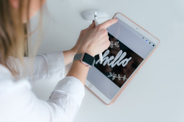 Los envíos mundiales de tabletas cayeron en 2023 un 20,5% y retornaron a niveles de 2011