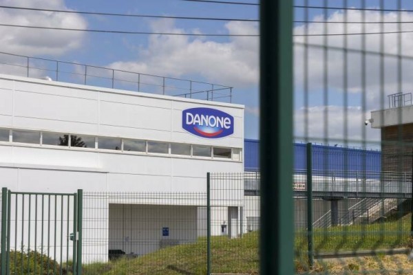 Danone ofrece recolocar a 40 trabajadores de Parets del Vallès en la planta de Aldaia