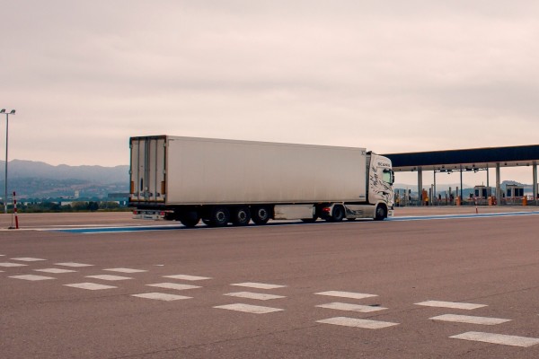 El 40% de empresas de transporte de mercancías en Valencia está en riesgo máximo de impago