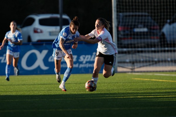 El Alhama CF ElPozo, cuarto en la Primera RFEF femenina, trata de alargar su progresión en Cáceres