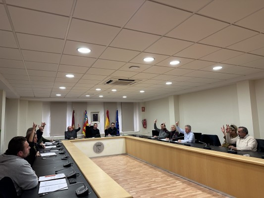 El PP de La Nucía aprueba el presupuesto para 2024 con el voto a favor del PSOE y la edil no adscrita