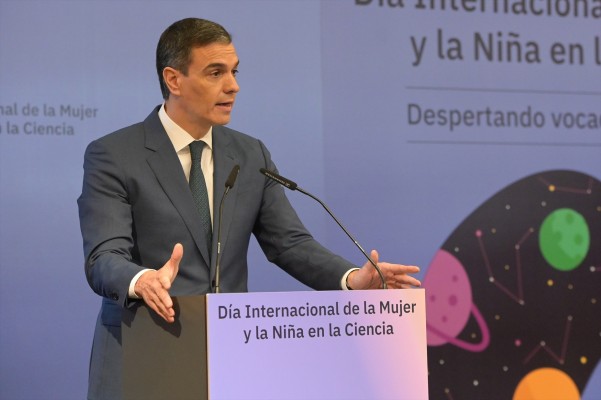 Pedro Sánchez anuncia la creación de una Oficina Nacional de Asesoramiento Científico