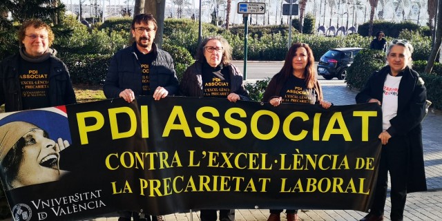 Profesorado asociado de la UV reclama salarios acordes a las 