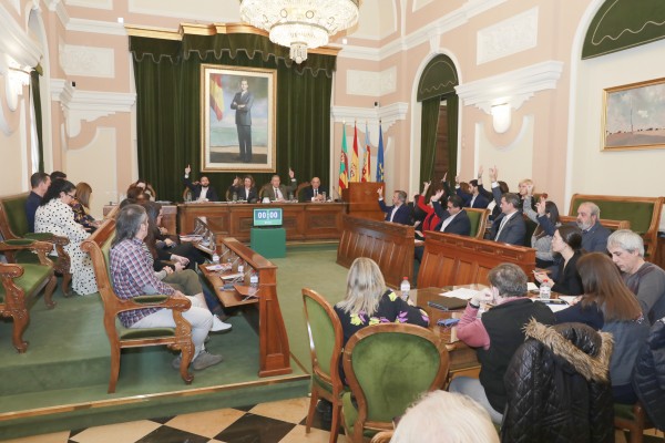 Las multas del edil de Movilidad, en el juzgado: querella de Ramírez y la oposición habla de Fiscalía