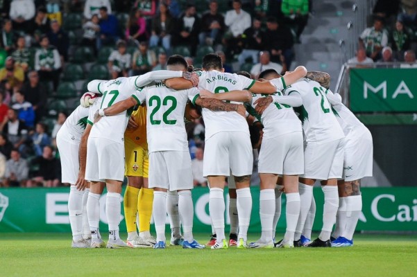 El Elche quiere seguir en 'play-off', como mínimo