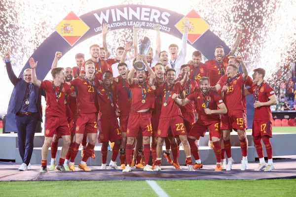 España se medirá a Dinamarca, Suiza y Serbia en el grupo A4 de la Liga de las Naciones
