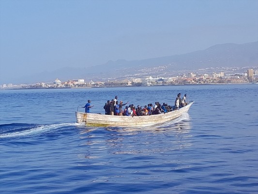 Cayucos senegaleses: de arte identitario a tumba colectiva