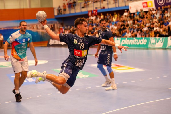 El TM Benidorm renueva a Sempere por dos temporadas más
