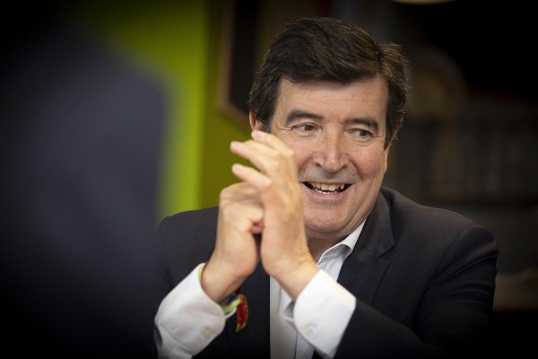 Improven ficha al exconcejal Fernando Giner como consejero asesor