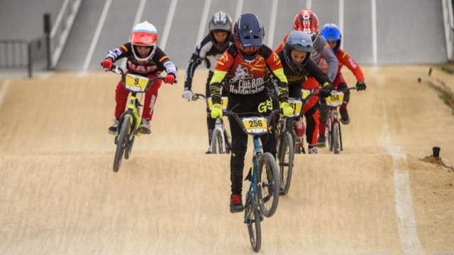 El IV Trofeo Bahía de Mazarrón abre la Copa de España de BMX