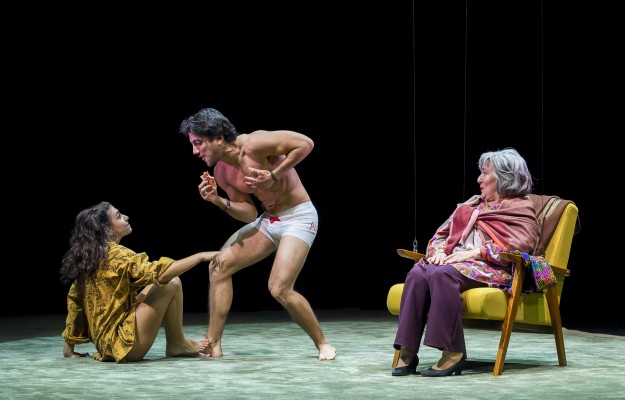 El Institut Valencià de Cultura presenta en el Teatre Arniches la comedia 'Perquè t'estime, que si no...'