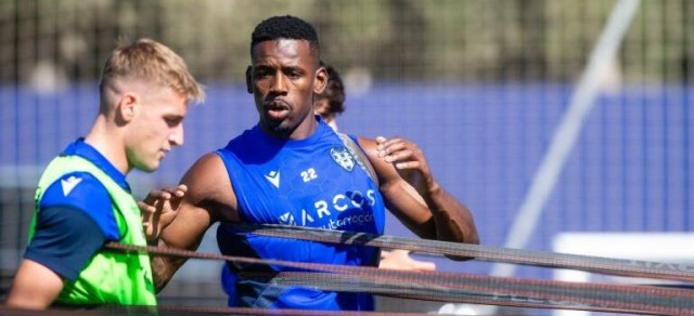 El Levante UD recurrirá la sanción a Bouldini
