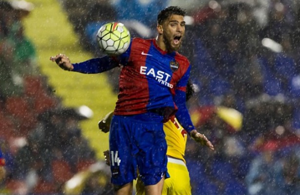 El Leganés ficha al central argelino Carl Medjani