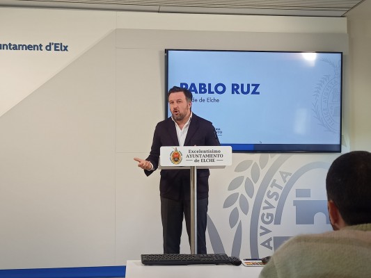 Ruz asegura que habrá Palacio de Congresos de Elche y que se 