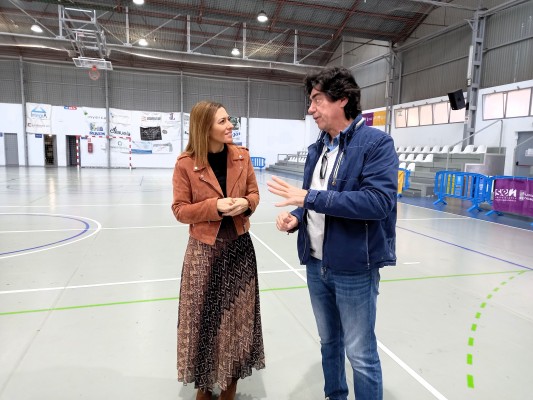 La mercantil Crisol eliminará las goteras en los pabellones deportivos de la Garrofera de Almassora