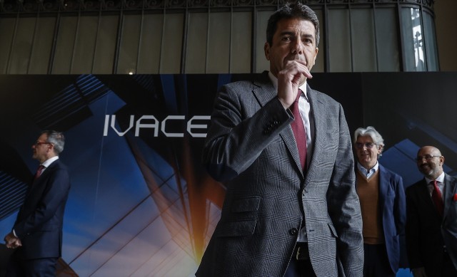Carlos Mazón viajará a Cataluña la primera quincena de marzo para reunirse con empresas

