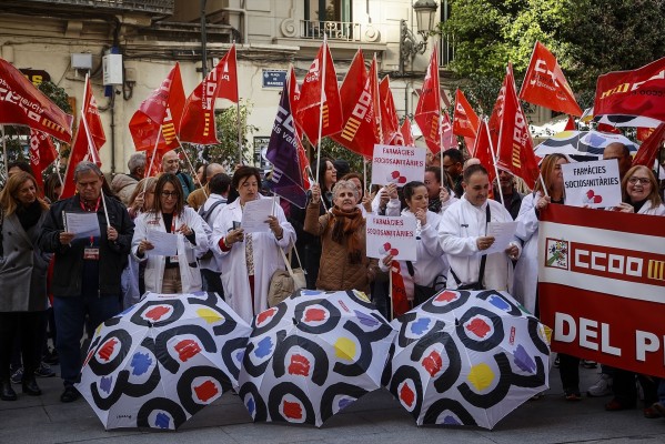 CCOO y UGT no descartan ir a la huelga si Sanidad incumple los acuerdos con el personal a extinguir