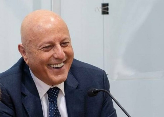 Tomás Olivo recoge lo sembrado y se embolsará 12 millones de euros en dividendos de Unicaja