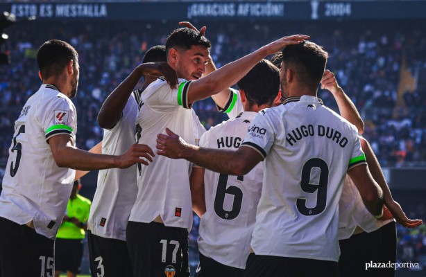 El 'doble 9' se asienta en Mestalla