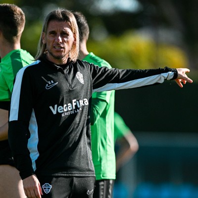 El Elche cierra una jornada en posiciones de 'play-off' de ascenso por primera vez en el presente curso
