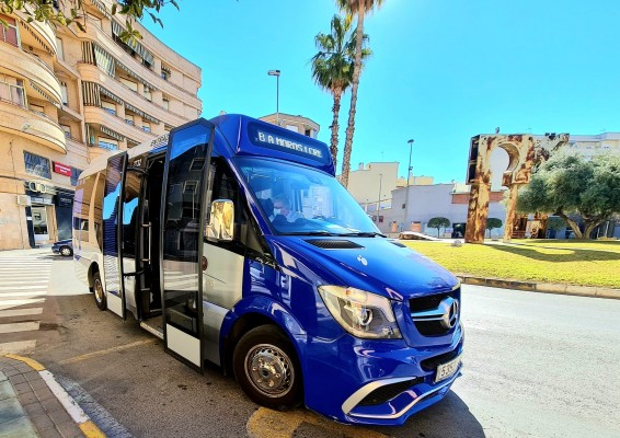 Elda bonificará la mitad del precio del abono de bus durante 2024