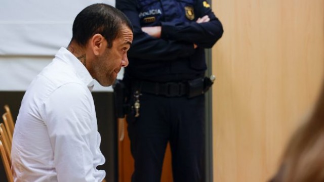 Alves pide anular el proceso por ser investigado a 