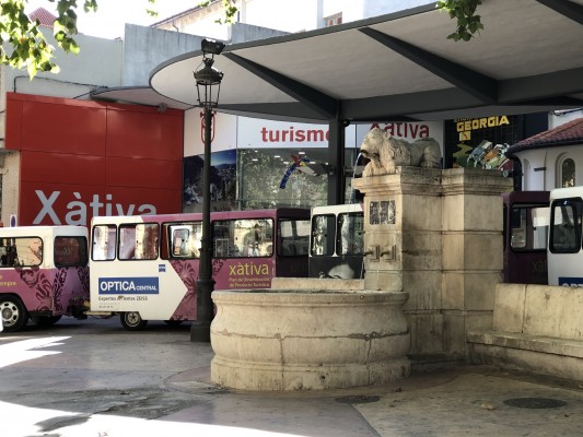 Xàtiva saca a licitación la concesión de servicios para la explotación del tren turístico de la ciudad
