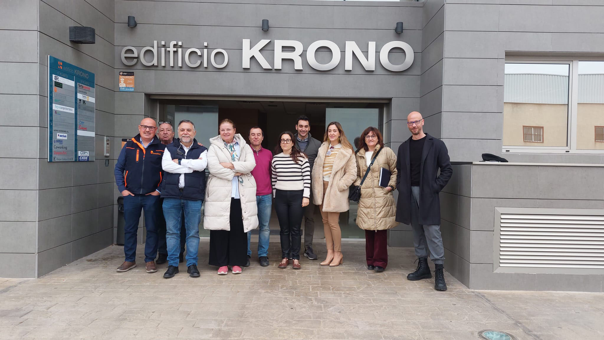 Representantes del Ayuntamiento de Paiporta y de APIP reunidos. Foto: Ajuntament de Paiporta - 