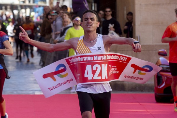 Maratón de Murcia 2024: éxito y emoción en la carrera internacional
