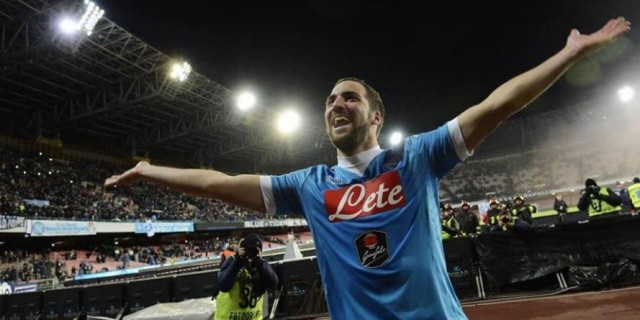 La Liga italiana oficializa el fichaje de Higuaín por parte del Juventus