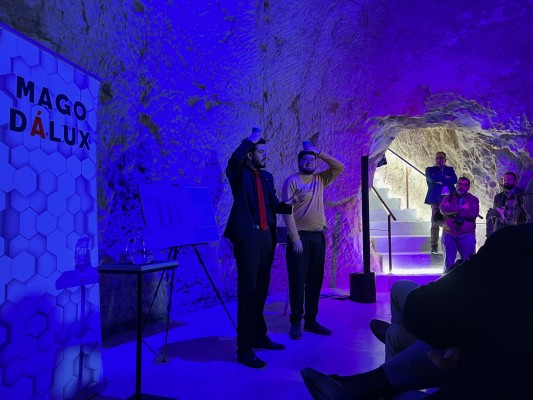 El Museo de Aguas de Alicante celebra quince años de historia renovando su identidad