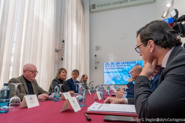 Salen a contratación las obras de urbanización del Centro de Transportes y Depósito Franco de la ZAL de los Camachos por 1,6 millones