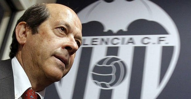 El Ayuntamiento de Riba-roja estudia pedir responsabilidades penales y civiles al Valencia por el Caso Newcoval
