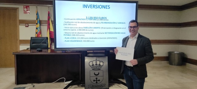 Redován presenta sus presupuestos: seis millones y el pabellón cubierto como proyecto estrella