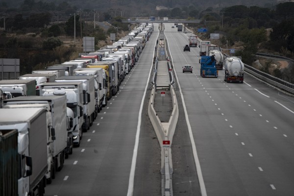 Los exportadores exigen al Gobierno 
