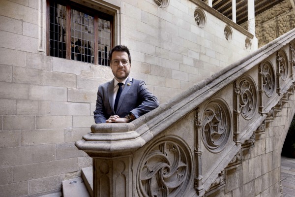 Aragonès espera máxima colaboración de Ribera para transportar agua y en desalinizadoras