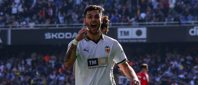 Hugo Duro, a la caza de Guedes y Soler