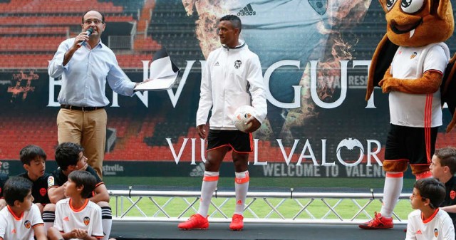 
Nani debutará como valencianista el 10 de agosto ante el Nigeria All Stars