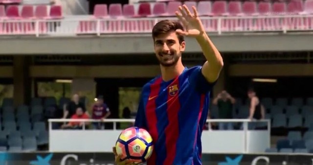 André Gomes: 