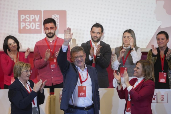 Catorce congresos ordinarios, dos extraordinarios y seis líderes en 46 años del PSPV-PSOE