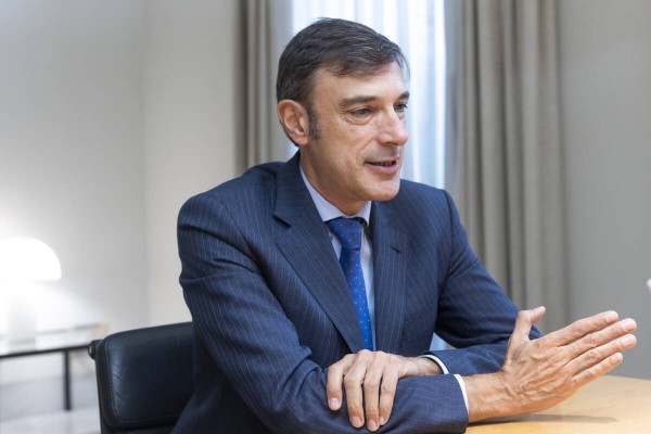 Roberto Scholtes (Singular Bank): 