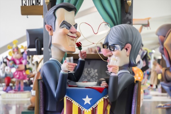 La amnistía, con Sánchez y Puigdemont como protagonistas, avanza la sátira fallera de 2024