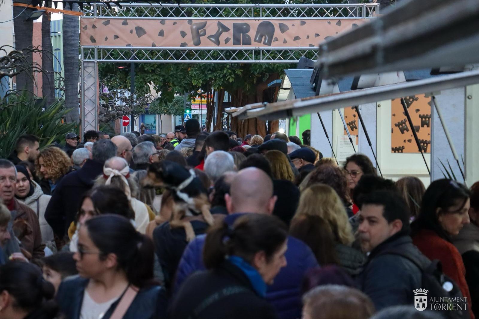 Torrent abre la festividad de Sant Blai con la Feria del Chocolate 