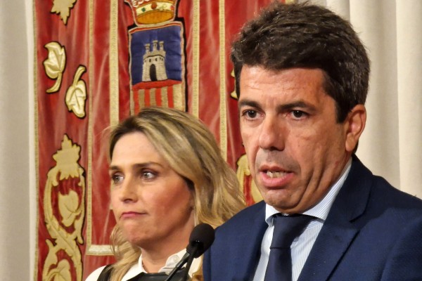 Mazón 'esquiva' las multas del edil de Movilidad de Castelló: 