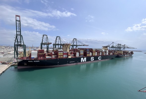 Los fletes del Puerto de València suben un 43,53% en enero por el conflicto en el mar Rojo