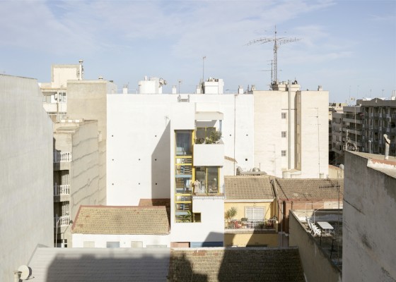 Un pati per completar un trencaclosques en altura al cor de Guardamar

