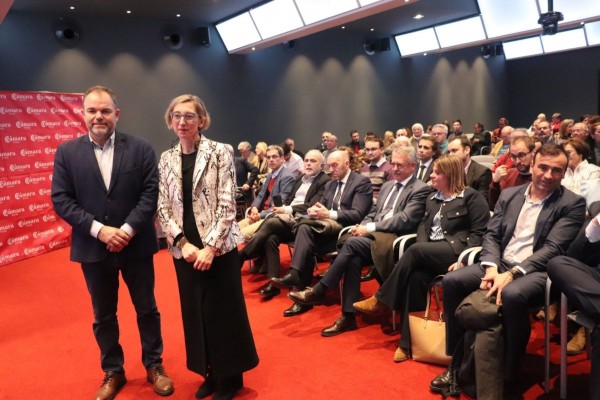 La Universidad Alfonso X el Sabio analiza en Oviedo el impacto de la IA en las profesiones