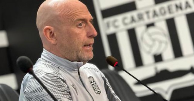 Julián Calero, ante el Albacete-Efesé: 